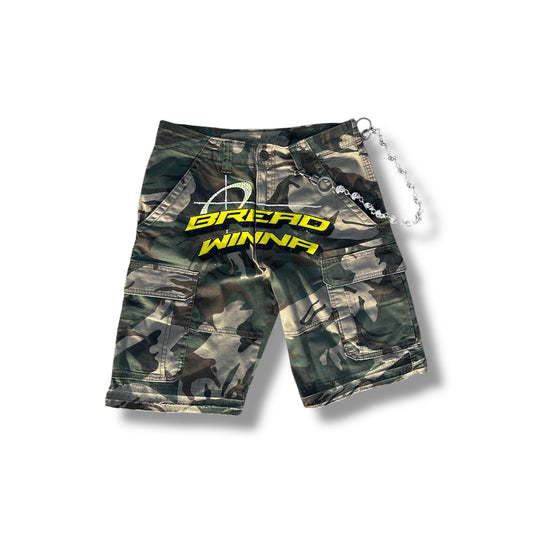 TARGET PRACTICE CARGO SHORTS